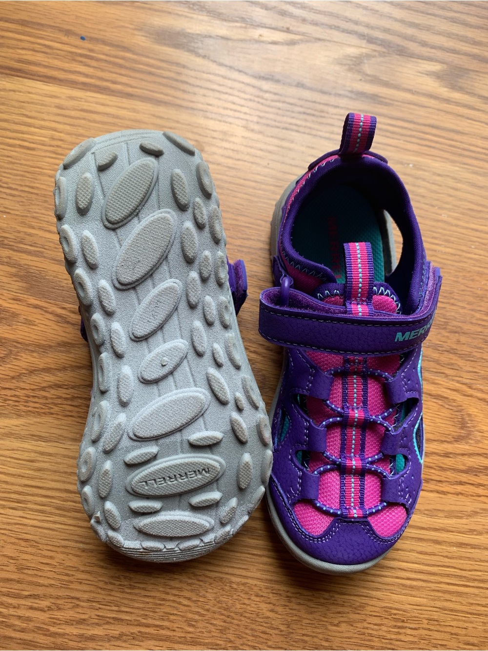 Merrell Kids Purple and Pink Closed-Toe Sandals Size 1 NWOT Summer Footwear - Picture 3 of 4